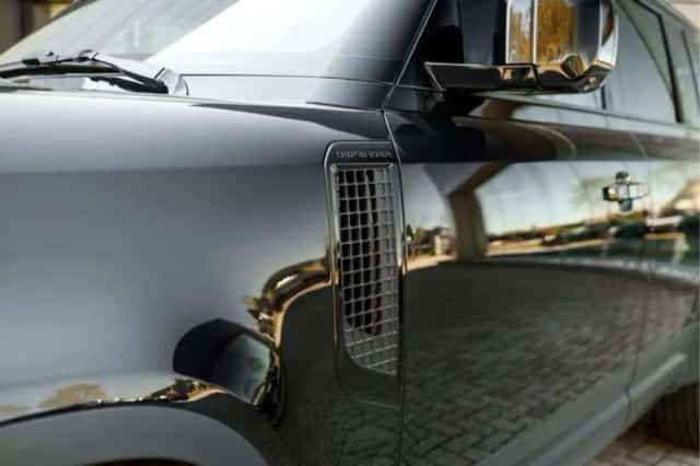 Land Rover Defender (2025) thumbnail 19