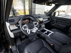 Land Rover Defender (2025) thumbnail 3