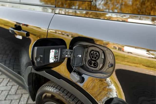 Land Rover Defender (2025) thumbnail 26