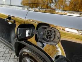 Land Rover Defender (2025) thumbnail 26
