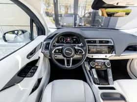 Jaguar I-Pace (2022) thumbnail 11