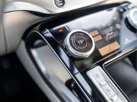 Jaguar I-Pace (2022) thumbnail 39