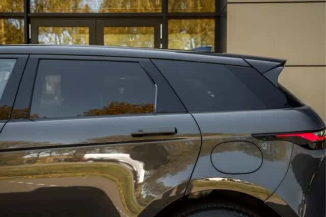Land Rover Range Rover Evoque (2026) thumbnail 25