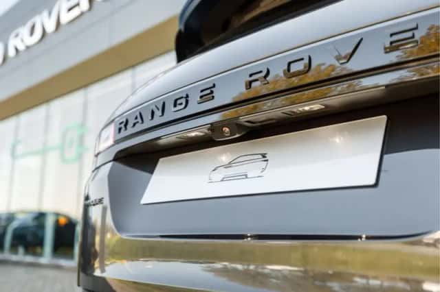 Land Rover Range Rover Evoque (2026) thumbnail 32