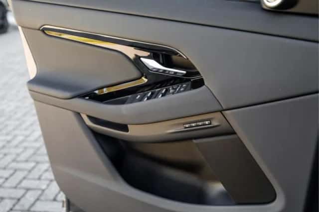 Land Rover Range Rover Evoque (2026) thumbnail 38