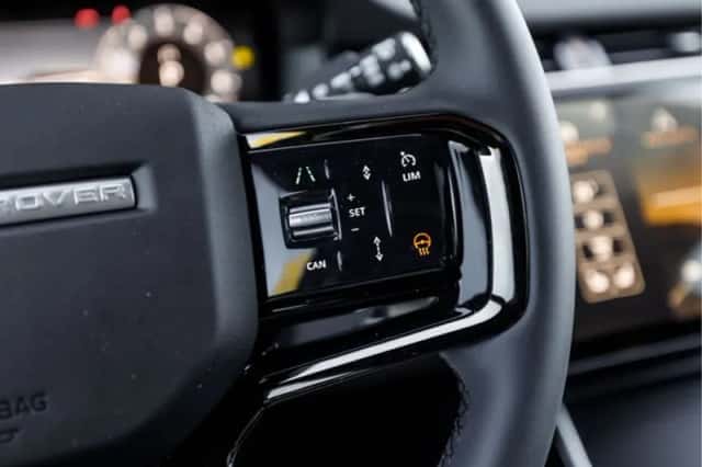 Land Rover Range Rover Evoque (2026) thumbnail 39