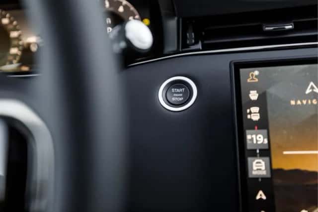 Land Rover Range Rover Evoque (2026) thumbnail 40