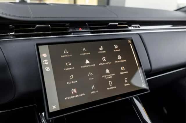 Land Rover Range Rover Sport (2026) thumbnail 13