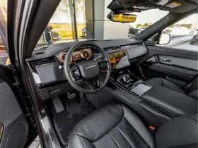 Land Rover Range Rover Sport (2026) thumbnail 3