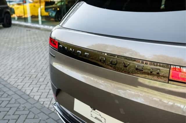 Land Rover Range Rover Sport (2026) thumbnail 31