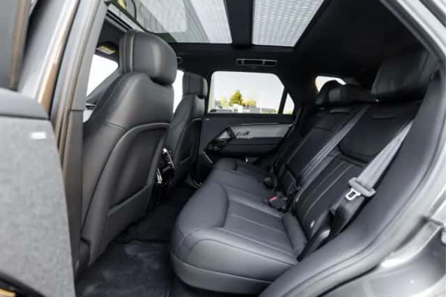 Land Rover Range Rover Sport (2026) thumbnail 5