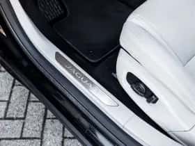 Jaguar I-Pace (2022) thumbnail 32