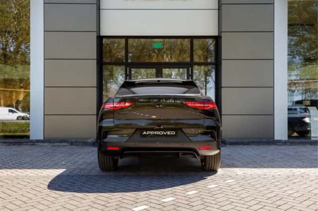 Jaguar I-Pace (2022) thumbnail 7