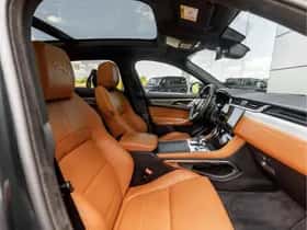 Jaguar F-Pace (2023) thumbnail 51