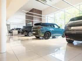 Jaguar F-Pace (2023) thumbnail 53