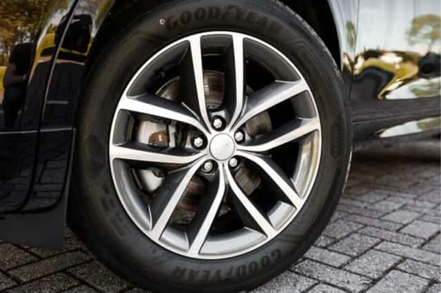Land Rover Discovery Sport (2026) thumbnail 19