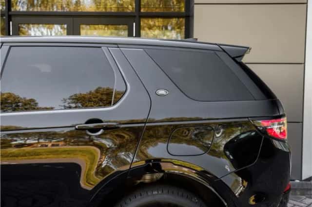 Land Rover Discovery Sport (2026) thumbnail 24