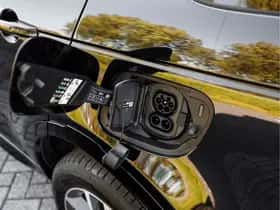 Land Rover Discovery Sport (2026) thumbnail 25