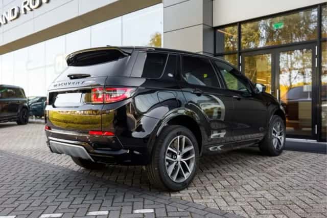 Land Rover Discovery Sport (2026) thumbnail 28