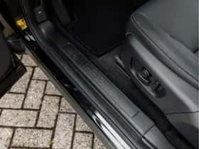 Land Rover Discovery Sport (2026) thumbnail 34