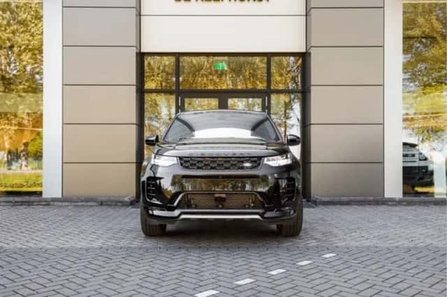 Land Rover Discovery Sport (2026) thumbnail 6