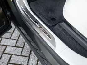 Land Rover Range Rover (2023) thumbnail 38