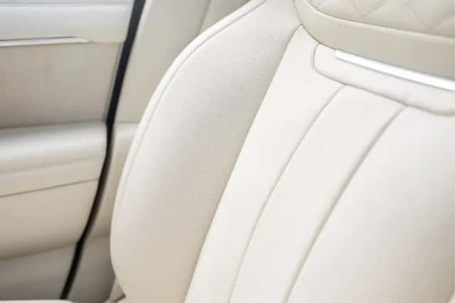 Land Rover Range Rover (2023) thumbnail 50