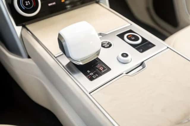 Land Rover Range Rover (2023) thumbnail 53