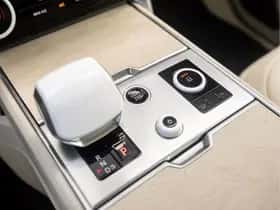 Land Rover Range Rover (2023) thumbnail 54