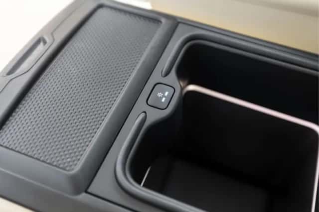 Land Rover Range Rover (2023) thumbnail 57