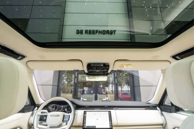 Land Rover Range Rover (2023) thumbnail 58