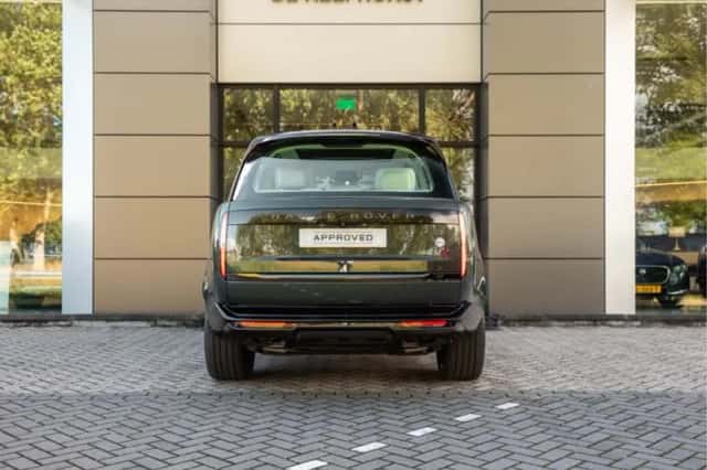 Land Rover Range Rover (2023) thumbnail 7