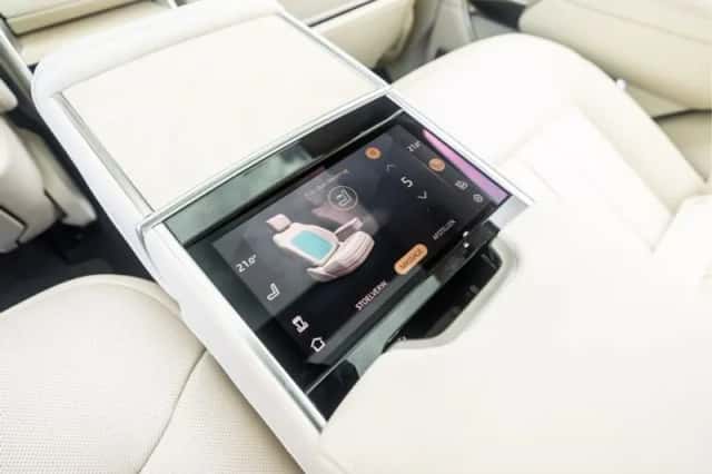 Land Rover Range Rover (2023) thumbnail 64