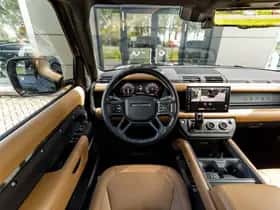 Land Rover Defender (2025) thumbnail 11