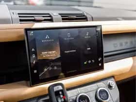 Land Rover Defender (2025) thumbnail 12