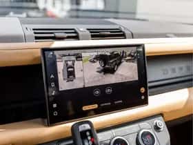 Land Rover Defender (2025) thumbnail 16