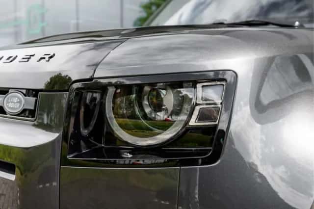 Land Rover Defender (2025) thumbnail 21