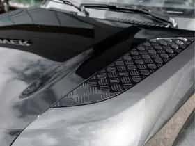 Land Rover Defender (2025) thumbnail 24