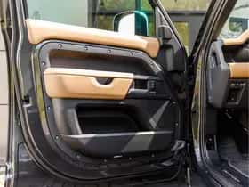 Land Rover Defender (2025) thumbnail 37