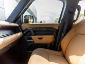 Land Rover Defender (2025) thumbnail 47