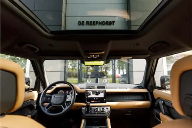Land Rover Defender (2025) thumbnail 50