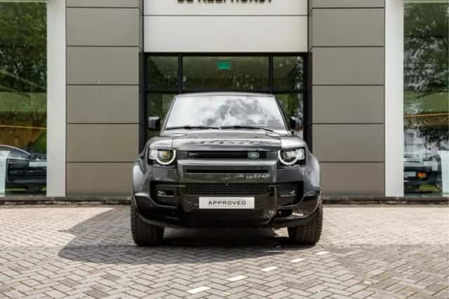 Land Rover Defender (2025) thumbnail 6