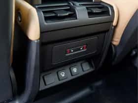 Land Rover Defender (2025) thumbnail 51