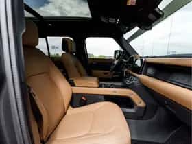 Land Rover Defender (2025) thumbnail 53