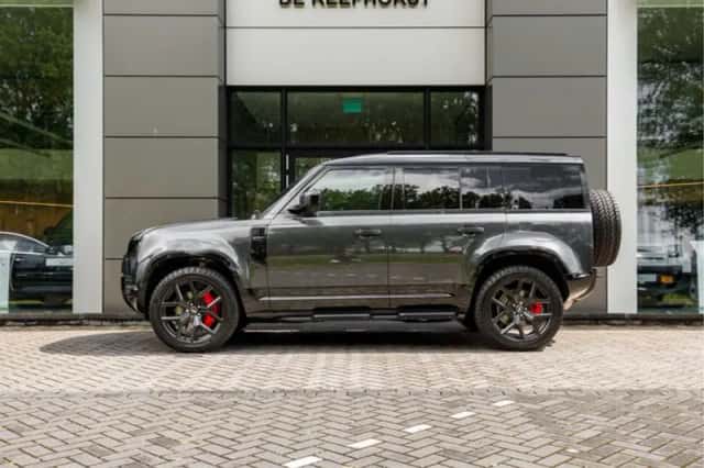 Land Rover Defender (2025) thumbnail 8