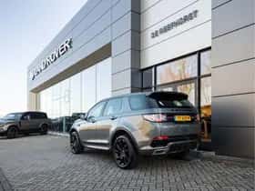 Land Rover Discovery Sport (2018) thumbnail 3