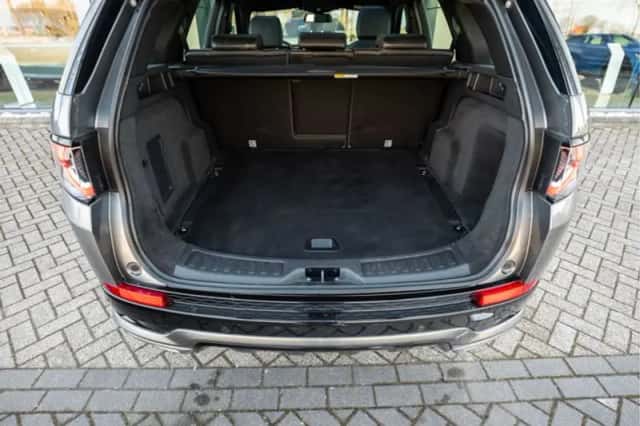 Land Rover Discovery Sport (2018) thumbnail 30