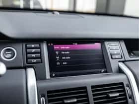 Land Rover Discovery Sport (2018) thumbnail 36