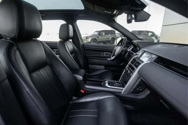 Land Rover Discovery Sport (2018) thumbnail 6