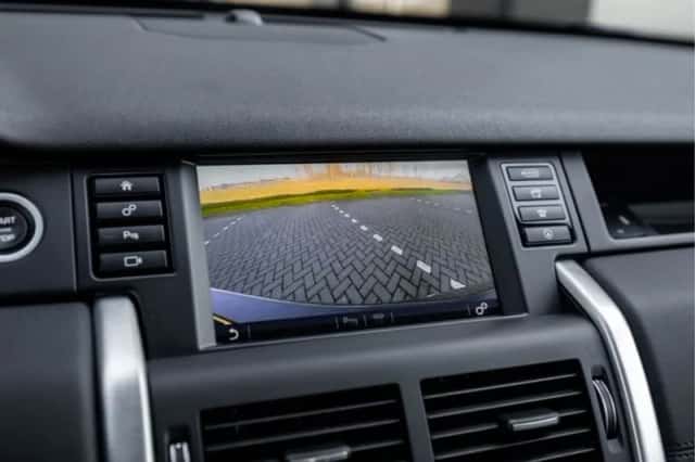 Land Rover Discovery Sport (2018) thumbnail 8